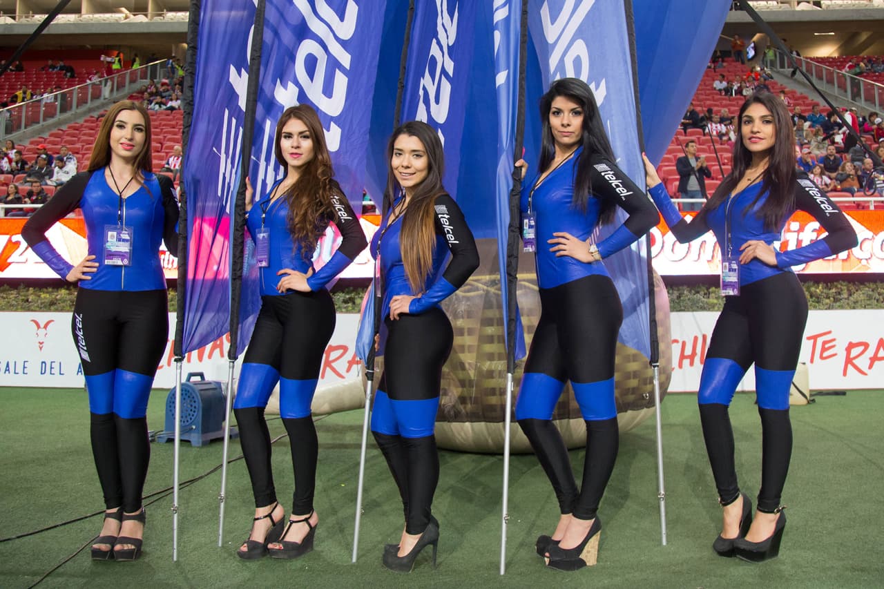 La belleza de las porristas en la fecha 5