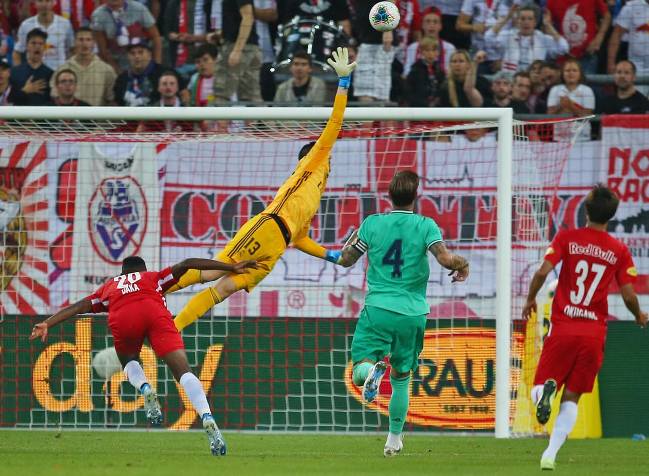 Thibaut Courtois fue titular y cumplió en un partido en el que el Real Madrid defendió mucho mejor que en los anteriores. Por primera vez en la pretemporada, no recibió gol.