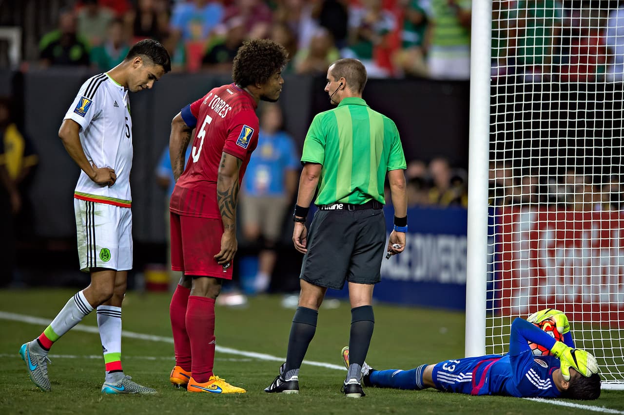 Panamá todavía tiene la 'espina clavada' por la eliminación contra México en la Copa Oro de 2015, con polémicas arbitrales a bordo. Sin embargo, los canaleros no contarán con su figura Román Torres.