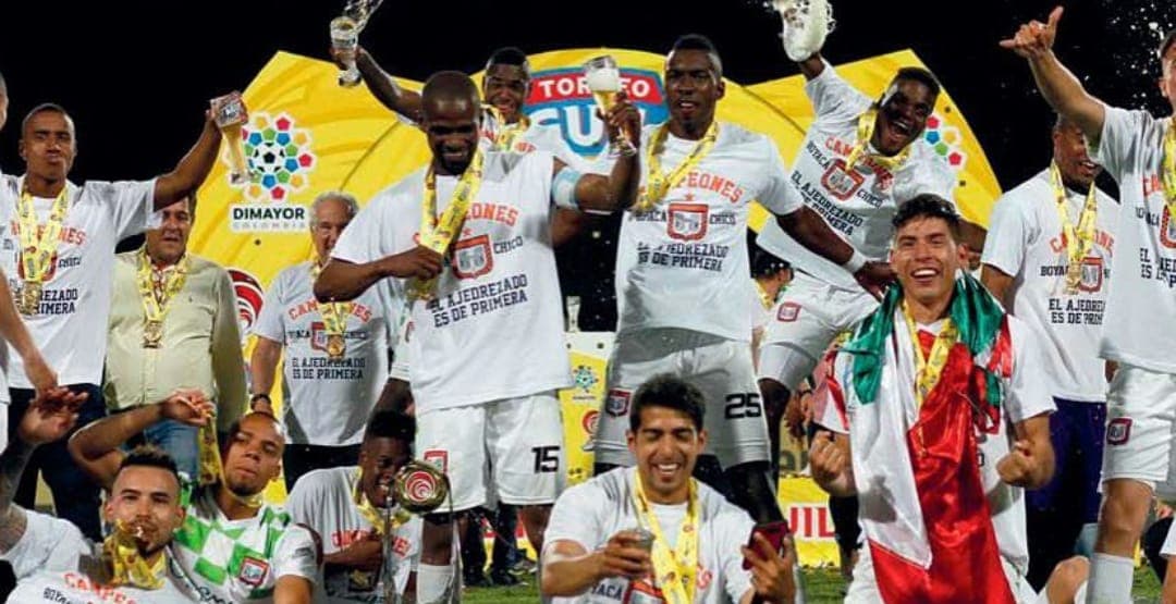 Esta no es la primera experiencia de Felipe en el extranjero; ya estuvo en España, luego volvió a México y tomó la oportunidad en San Luis y de ahí a Loros de Colima.