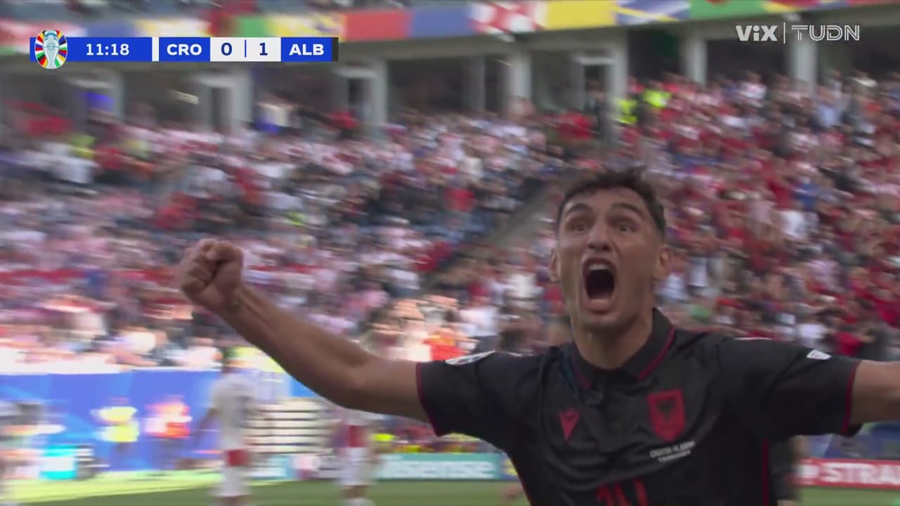 ¡Gol de Albania! Qazim Laci sorprende con un cabezazo al primer poste