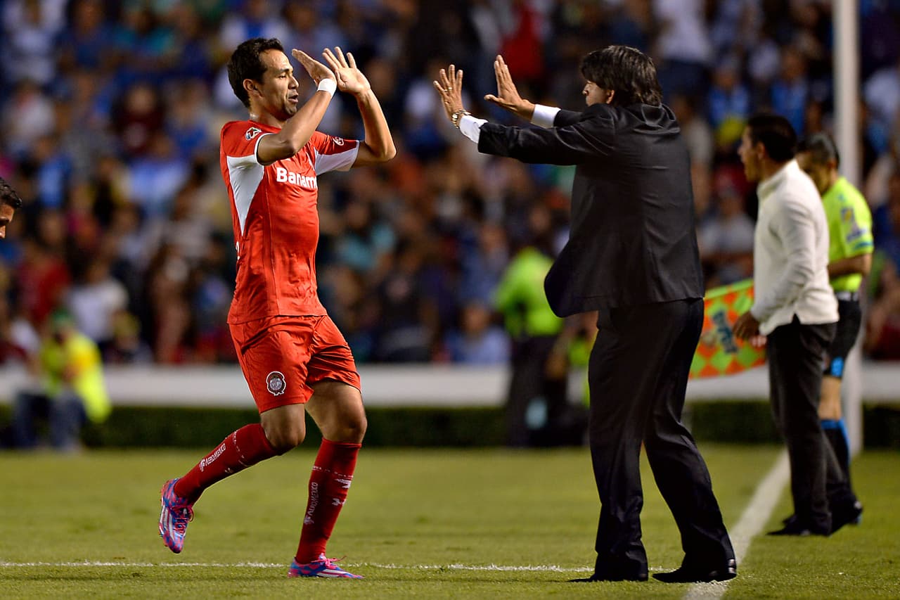 Cardozo en sus años como entrenador se ha caracterizado por saber sacar su mejor nivel y calidad a los elementos a los que dirige, algo que podría sonarle atractivo al Cruz Azul considerando que tiene jugadores de calidad en su plantel.
