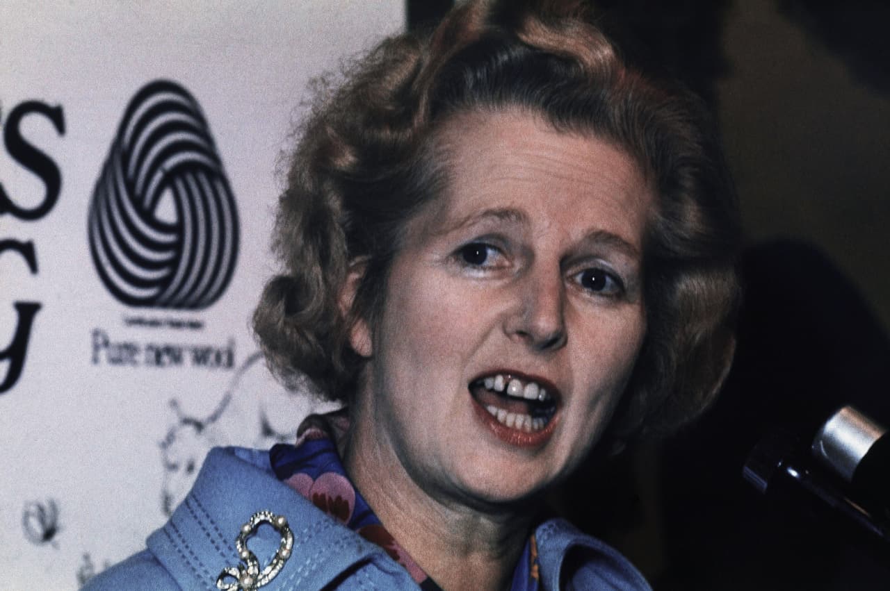 El gobierno, encabezado por Margaret Thatcher ‘la Dama de Hierro’’, culpó a los hinchas del Liverpool, que gozaban de muy mala fama por toda Europa, y deslindó a la Policía de cualquier responsabilidad.