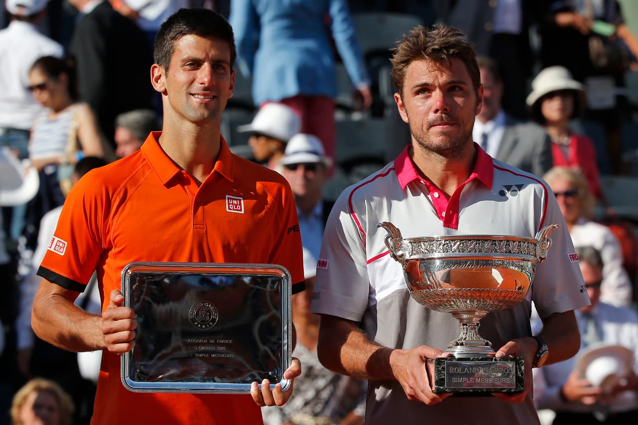 El suizo Stan Wawrinka dio una sorpresa mayúscula al alzarse con el título en Roland Garros, el segundo Grand Slam de su carrera, tras derrotar en la final al número uno del mundo, el serbio Novak Djokovic. El balcánico, gran favorito para lograr el último grande que falta en su colección, vio cortada una racha de 28 triunfos consecutivos. "Jugar contra Novak es un gran reto, he hecho el partido de mi vida, todavía no me lo creo, estoy temblando, estoy muy feliz", dijo el suizo desde la pista.