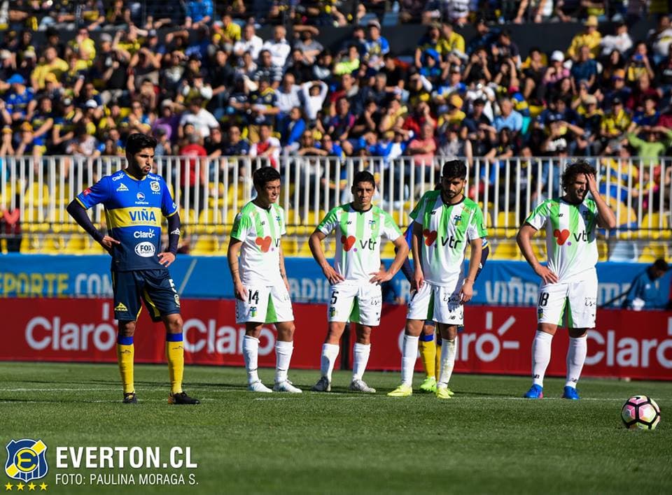 Primera / Everto [1]-1 O'Higgins: el mexicano Iván Ochoa puso el único gol de su equipo desde el punto penal, siendo esta su segunda conquista en esta temporada.