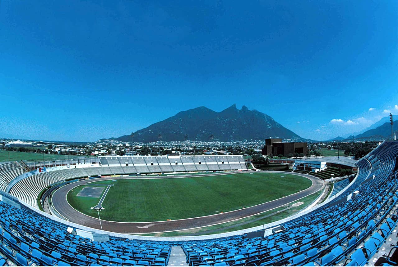 El Estadio Tecnológico de Monterrey abrió sus puertas en 1950 y será demolido en este 2017.