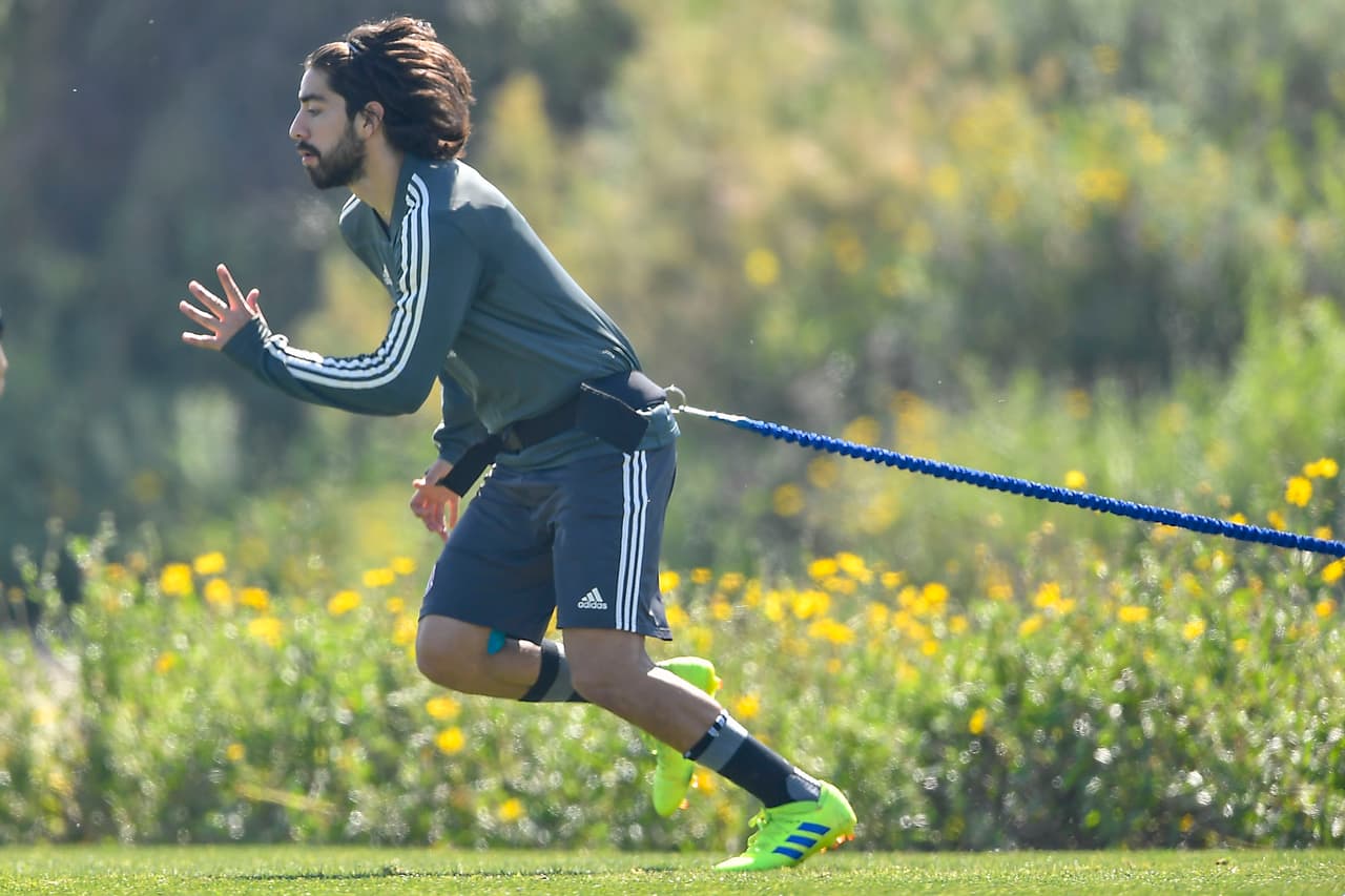 Otro que siguió el mismo camino en la práctica fue Rodolfo Pizarro de los Rayados del Monterrey en Chula Vista, California, en el Centro Elite Athlete.