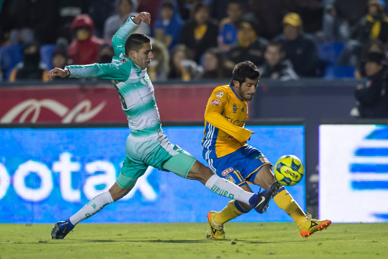 En este Clausura 2017, Tigres comenzó con empate sin goles su defensa del título contra Santos. Aún quedan 17 fecha para saber si llega a la Liguilla y allí defiende su corona.