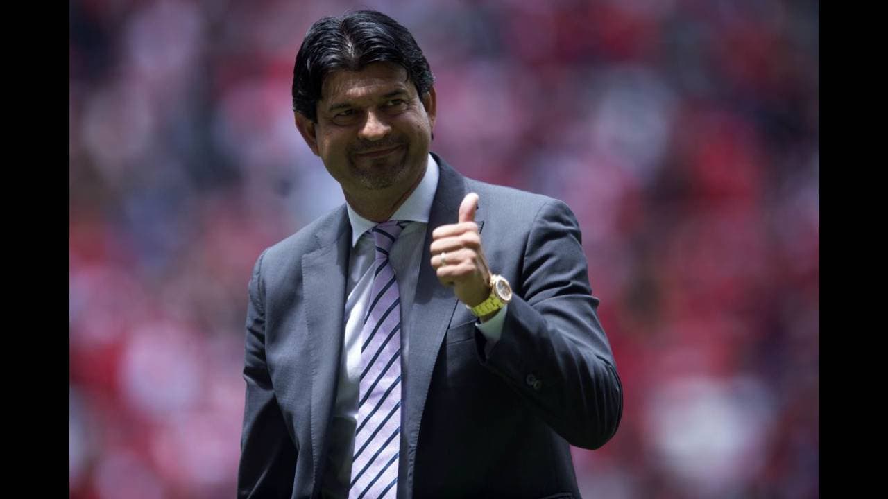 .En México rompió las redes 249 ocasiones, hizo 43 goles en liguillas y 9 tantos en series finales. Gracias, José. Gracias, ‘Diablo Mayor’.