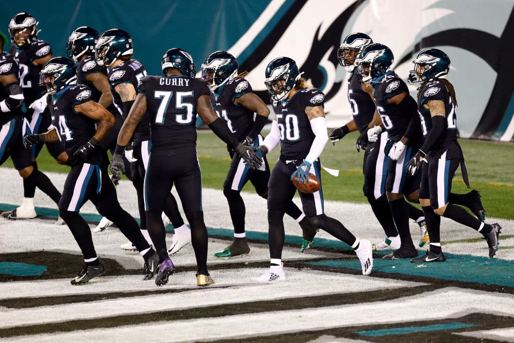 Los Chiefs liquidan a Miami y consiguen el título divisional