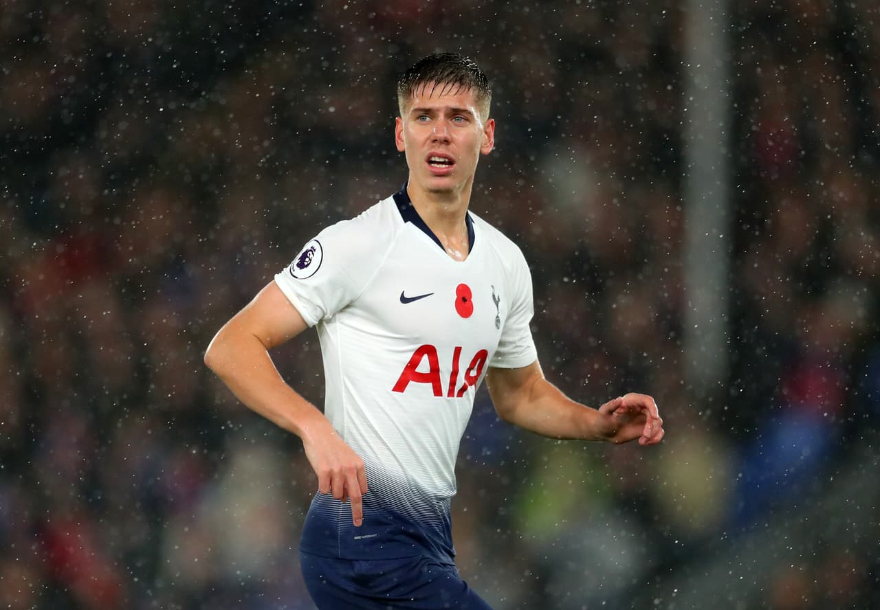 Juan Marcos Foyth: este defensa central de 20 años apenas ha tenido tres partidos con Tottenham en la actual temporada, pero en uno marcó gol. Aún no se define su titularidad.
