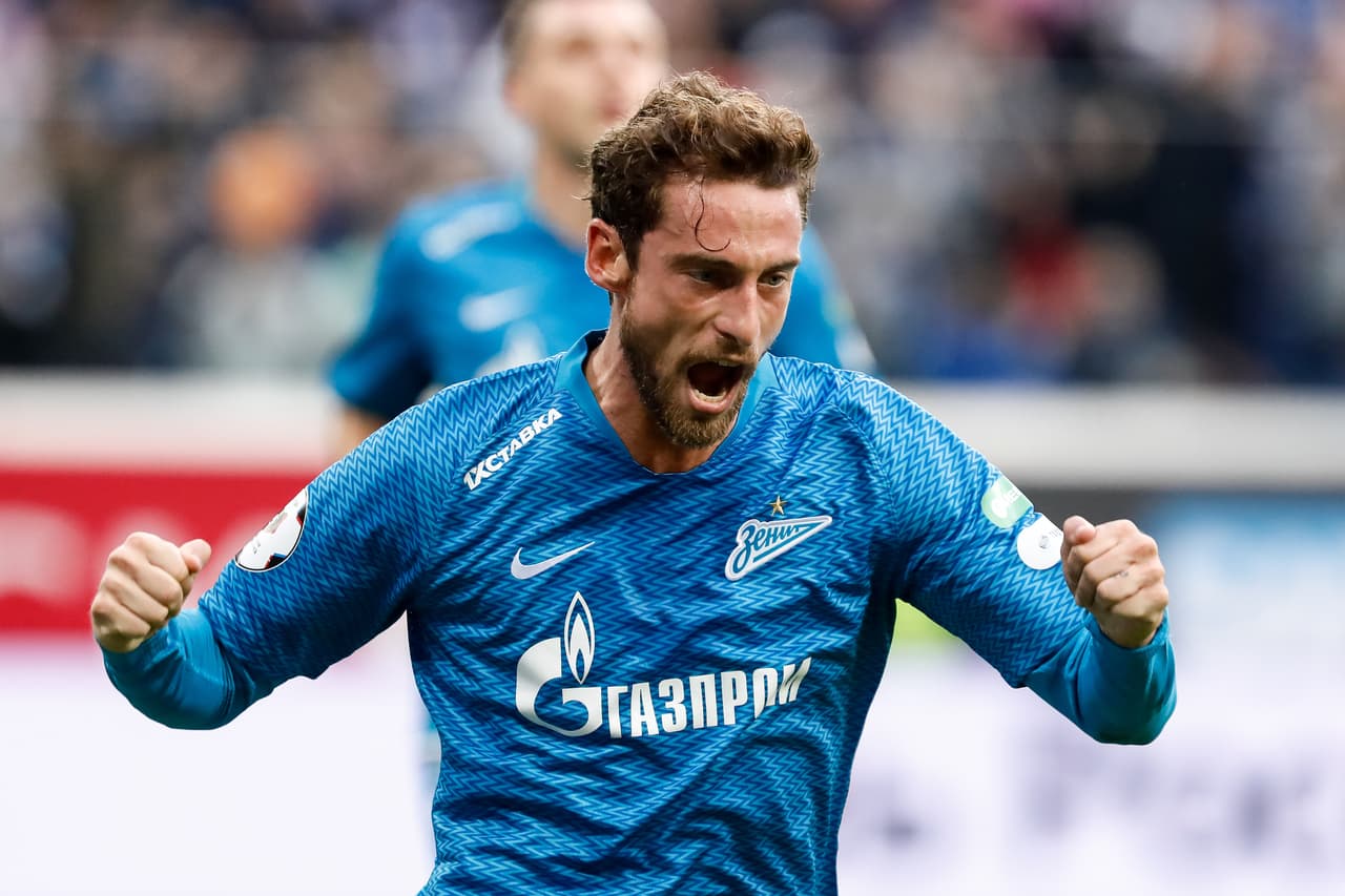 Claudio Marchisio no arregló con ningún equipo hasta el momento. El volante italiano tiene 33 años y actualmente está lesionado.