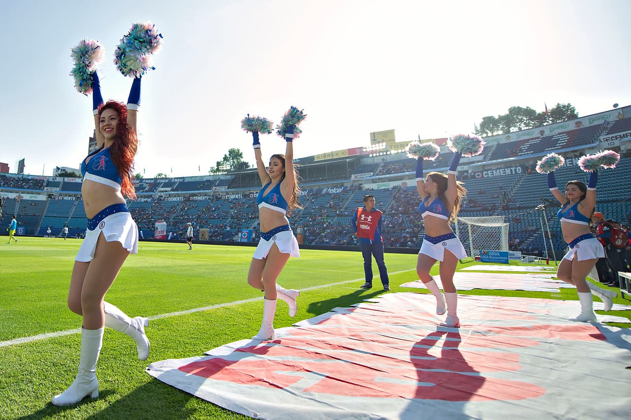 La belleza de las porristas en la fecha 6