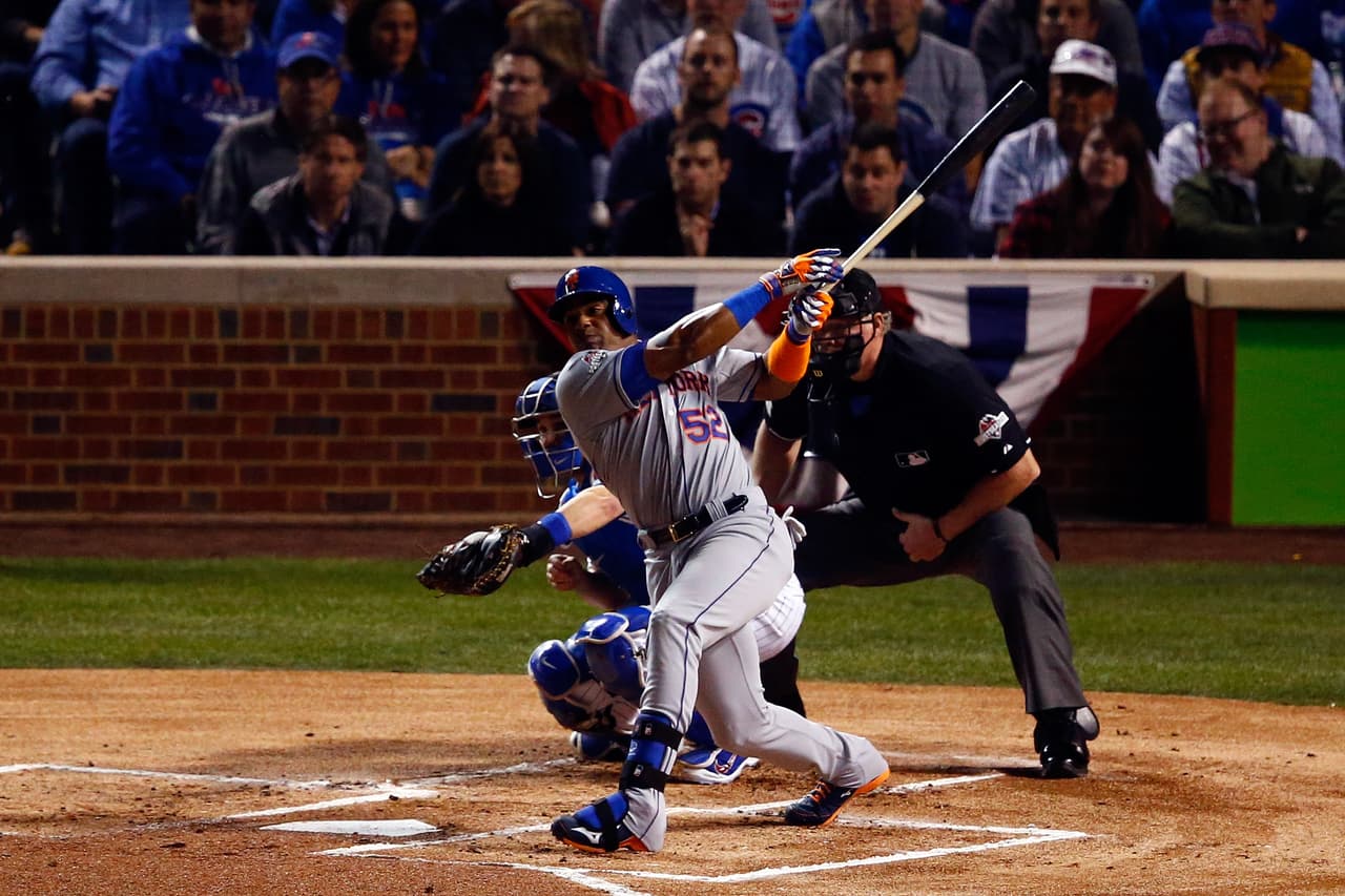 En la postemporada estuvo fantástico ayudando a los Mets a detrozar a los lanzadores de Dodgers y Cubs en camino de regreso a la Serie Mundial, donde no pudo ser factor y acabó perdiendo ante los Kansas City Royals por el título de las Ligas Mayores.