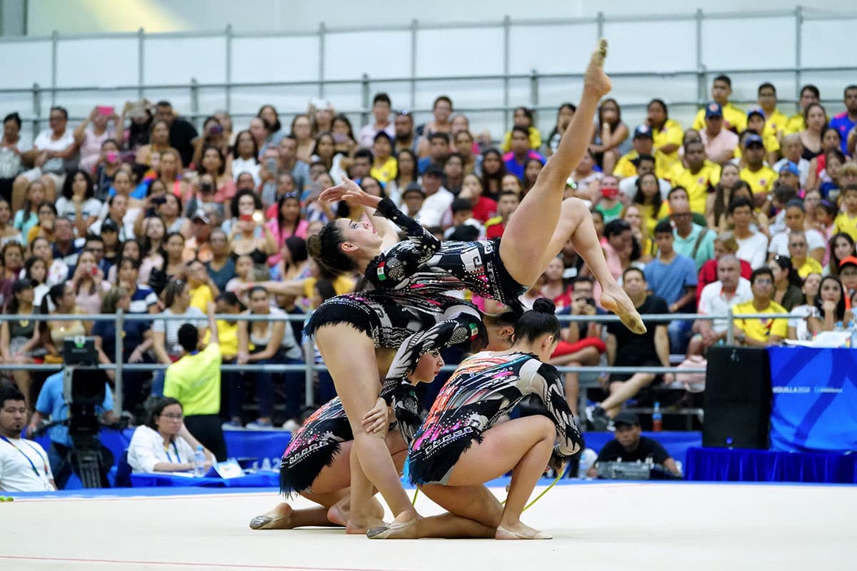 Mildred Paola Maldonado, Rubi Quijano Canul, Sara Ruiz Velasco, Brittany Sainz Ochoa y Karen Villanueva Vázquez superaron a Cuba y Venezuela que se quedaron con plata y bronce, respectivamente.