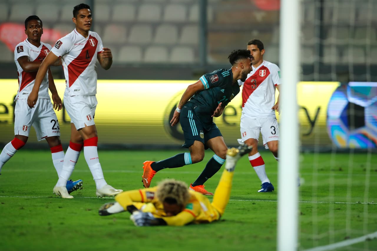 Con goles de Nicolás González y Lautaro Martínes, Argentina se impone en su visita a Perú.