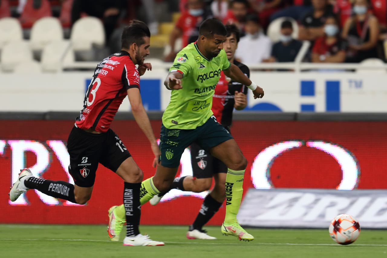 Atlas se impuso 2-1 al Necaxa con goles de Julio Furch y Julián Quiñones en partido de la Jornada 13.