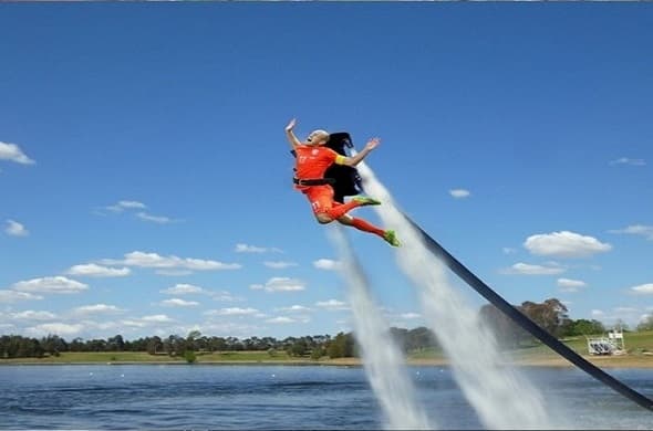 ¿Y qué ha sido de Arjen Robben? A un año de su famoso clavado que desencadenó el 'No era penal', revive algunos de los mejores memes de la 'caída' del jugador holandés.