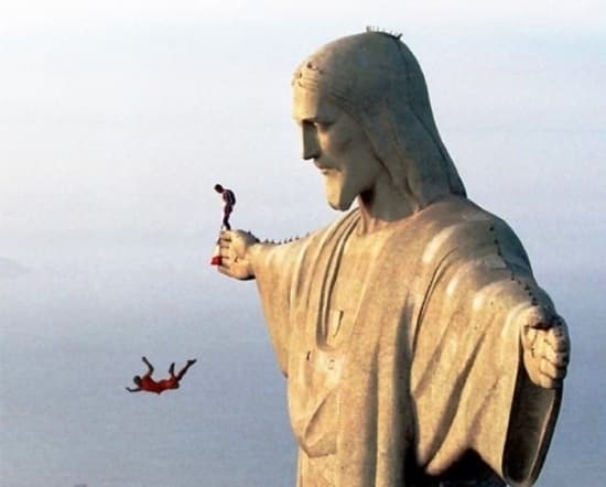 ¿Y qué ha sido de Arjen Robben? A un año de su famoso clavado que desencadenó el 'No era penal', revive algunos de los mejores memes de la 'caída' del jugador holandés.