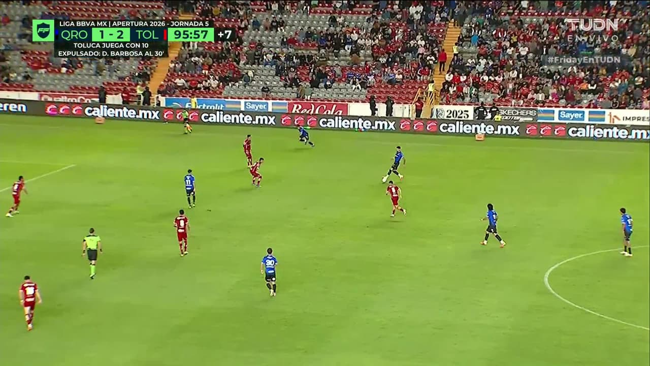 ¡TIRO ATAJADO! disparo por Lucas Abascia.