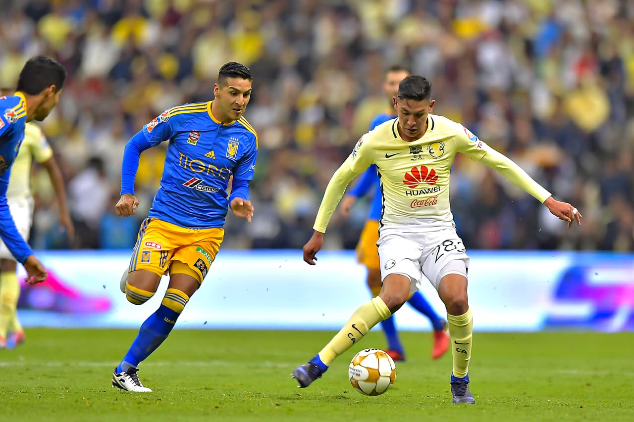 La Volpe confía en él: ahora depende de Álvarez consolidarse.