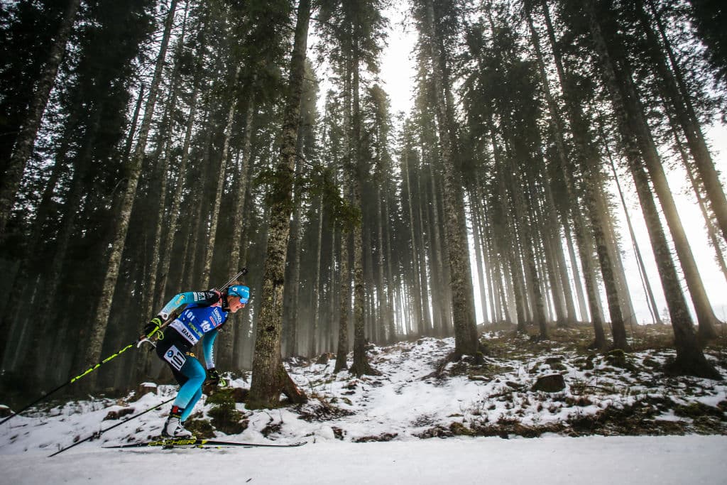 La localidad de Pokljuka, en Eslovenia, es la sede de la Copa Mundial de Biatlón 2018, un deporte apasionante que combina el esquí cross country y el tiro deportivo, derivando en una prueba vistosa.