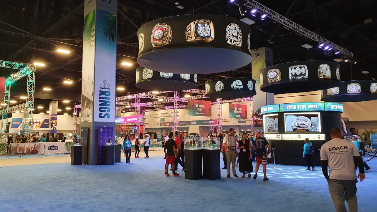 Falta menos de una semana para vivir la pasión del Super Bowl LIV entre Chiefs y 49ers pero la afición ya disfruta al máximo de la NFL Experience.