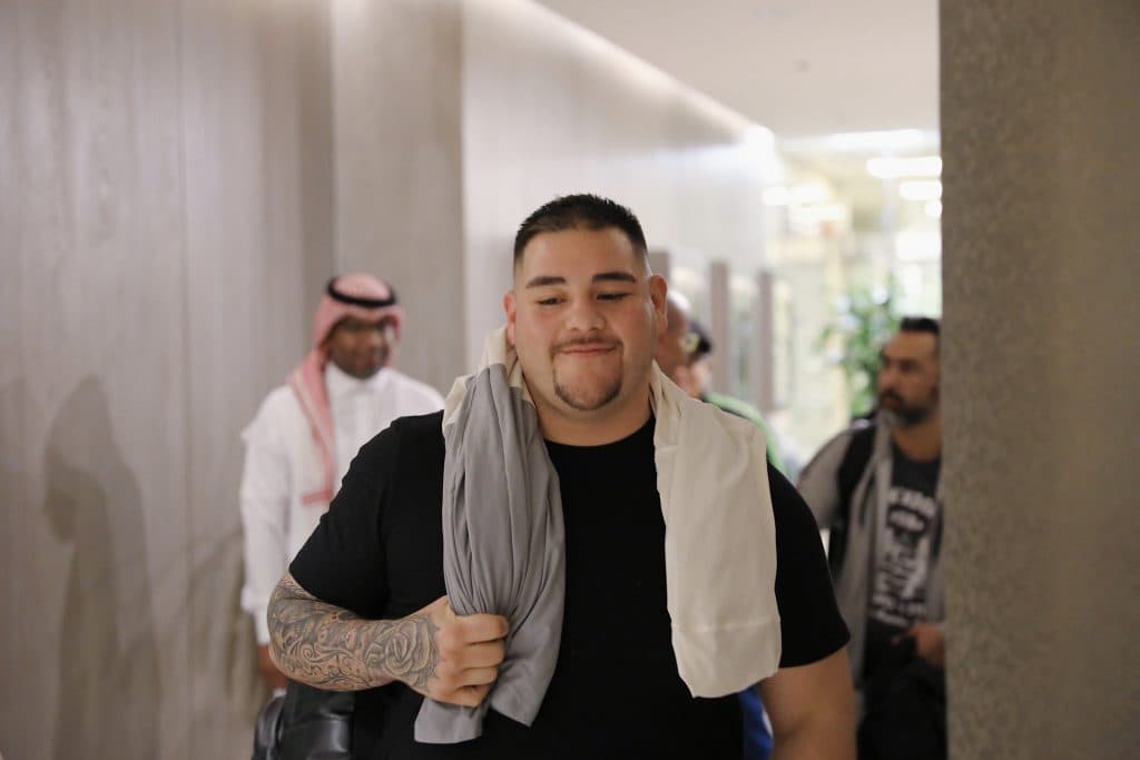 Andy Ruiz ya está en Arabia Saudita para medirse a Anthony Joshua 