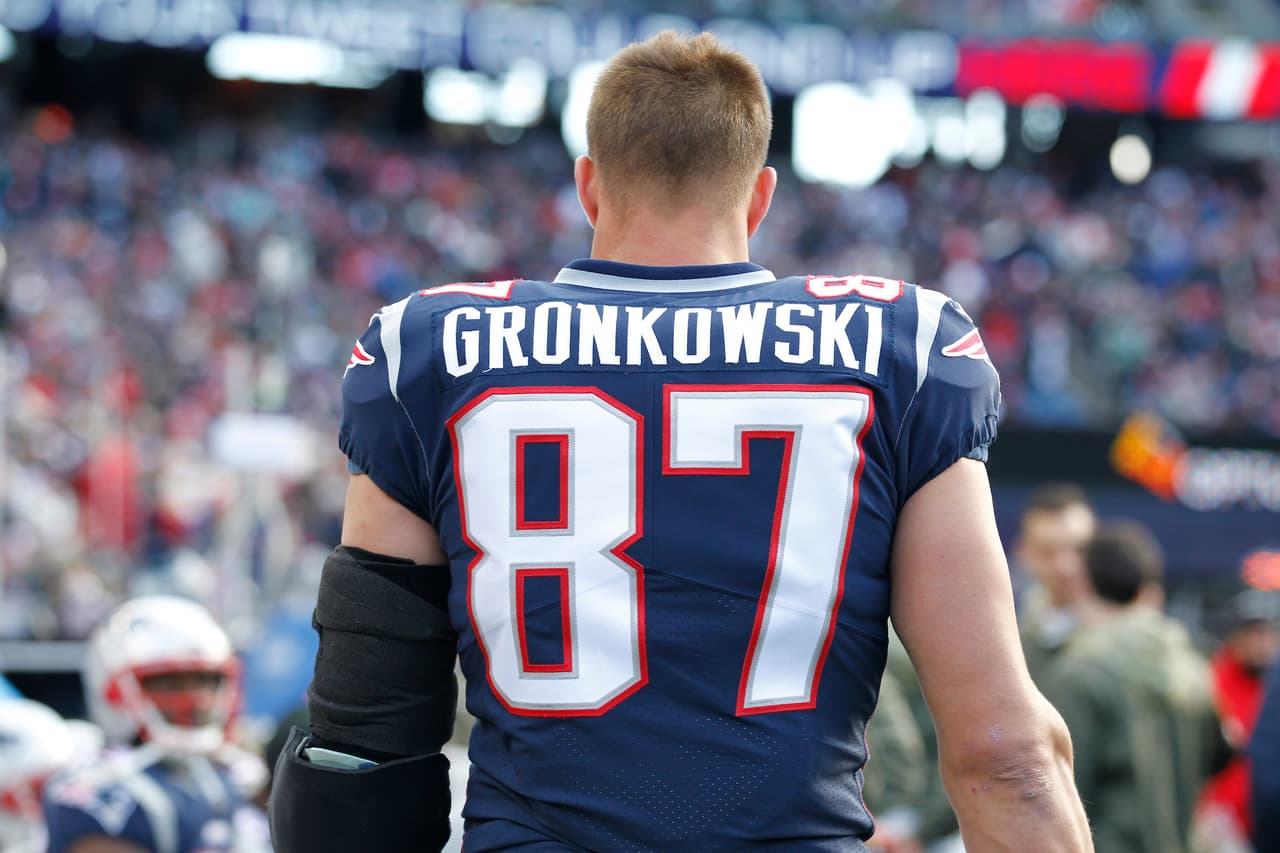 <b>Se perdió 29 juegos en toda su carrera</b>
<br>- De los 144 partidos de temporada regular que se supone debió jugar en sus 9 años con New England, jugó únicamente en 115.