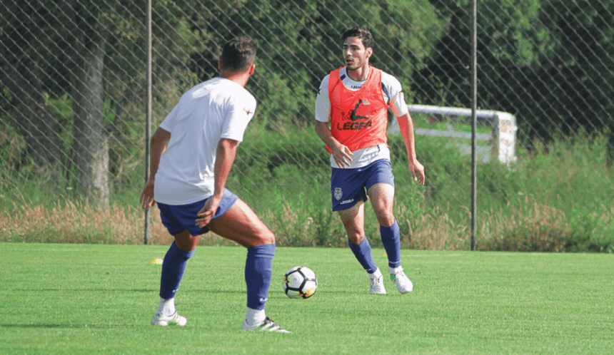 <b>Domingo 24 de septiembre - 11:00 a.m.ET/10:00 a.m.CT/7:00 a.m.PT: </b>el 
<i>Pollo </i>Antonio Briseño sigue sin debutar con el C.D. Feirense. En esta jornada de la LIga NOS recobirán en su casa a Os Belenenses.