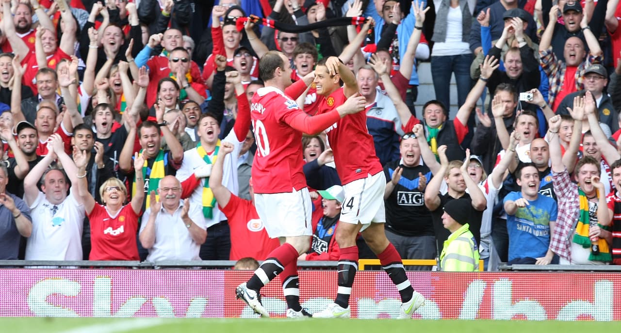 En su primera temporada juntos, el inglés anotó 16 goles y el mexicano anotó 20. Se trató de uno de los mejores dúos goleadores del United en tiempos recientes.