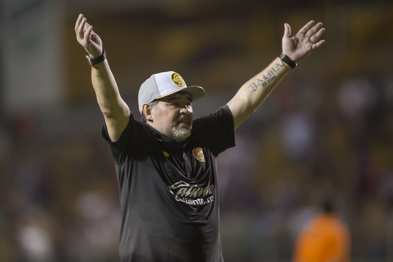 Maradona fue sepultado sin su corazón para estudiarlo