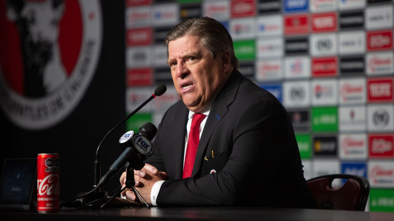 Miguel Herrera: "Son tres puntos, no echemos campanas al vuelo"