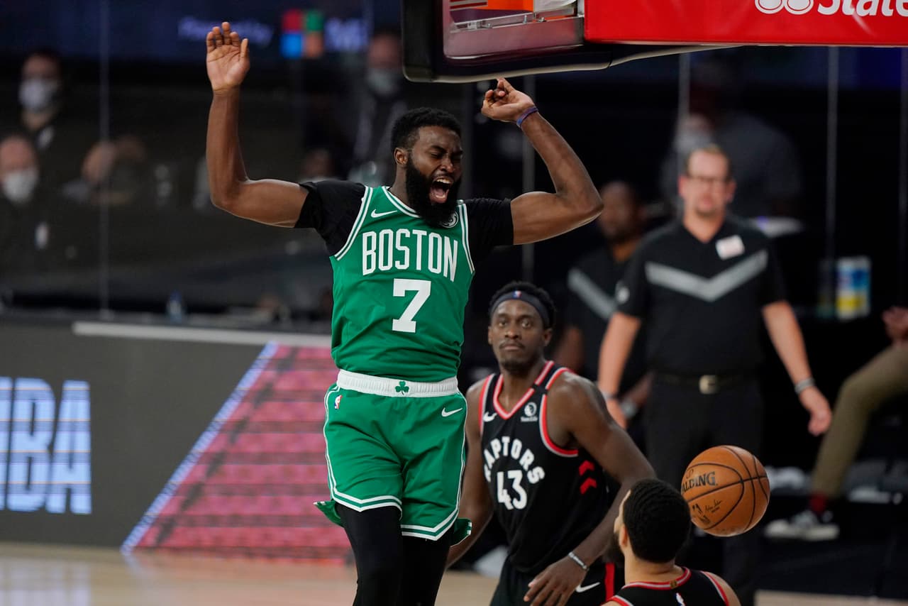 Los Toronto Raptors pegan por primera vez y se imponen a los Celtics 104-103.