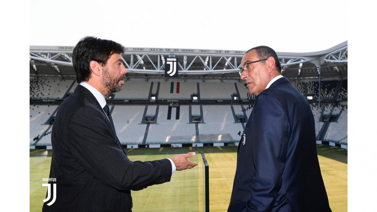 Acompañado de Andrea Agnelli, presidente del club de Turín, el entrenador conoció además las instalaciones del Juventus Stadium.