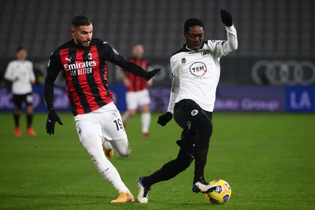 Giulio Maggiore (56’) y Simone Bastoni (67’) marcaron los tantos para despachar al Milan, quienes se quedaron con 49 unidades amenazados por el Inter (47). El siguiente compromiso para el cuadro de Pioli será ante Estrella Roja en la Europa League.