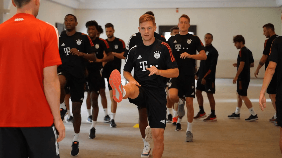 El equipo de Hansi Flick tiene una sesión de activación previa a semifinales contra el Olympique de Lyon.