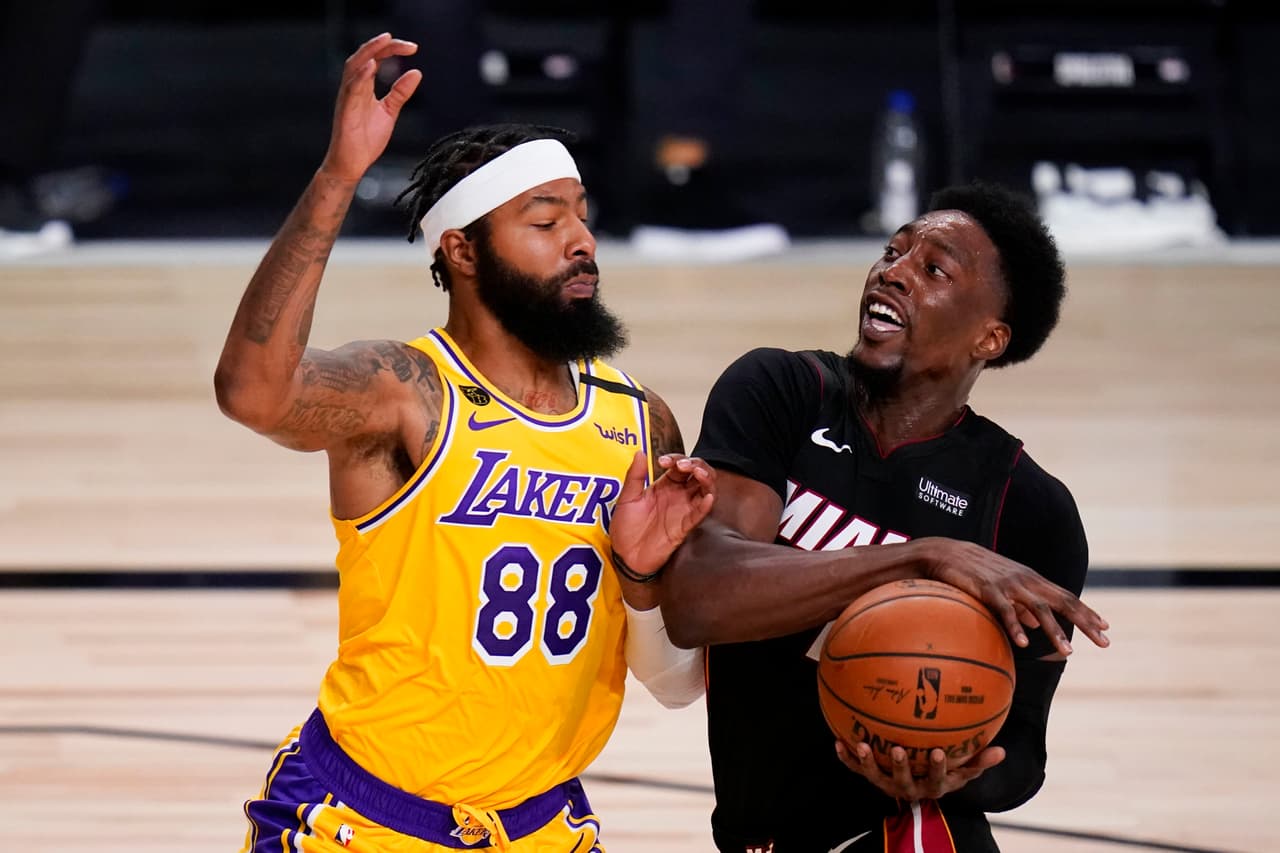 LeBron James comanda los victoria de los Lakers 102-96 sobre el Miami Heat y buscarán coronarse como campeones el próximo viernes 9 de noviembre.