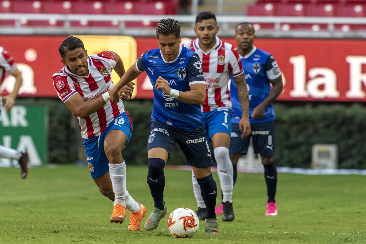 De cara a la fiesta grande del futbol mexicano, aparecieron Zaldívar y Vega para darle el triunfo al Rebaño. | Hurtado (36’) adelantó a los Rayados. Zaldívar (81’) emparejó los cartones y Vega, con tremendo golazo, le dio vuelta al juego. Angulo (90+4’) hizo el último de Chivas.