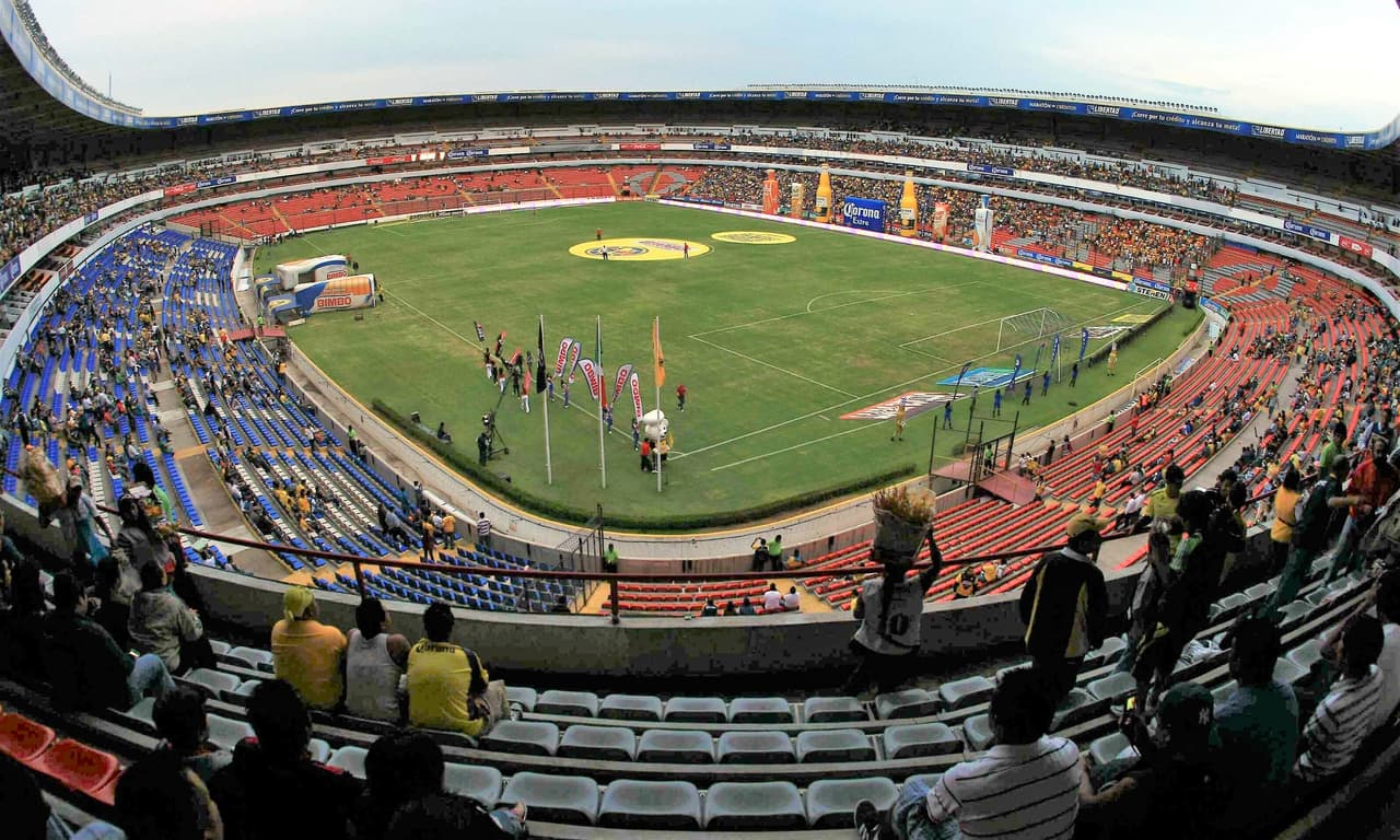 Las Águilas del América han tenido éxitos en su segunda casa, pero parece que han pesado más los fracasos, pues han sido en torneos de elimnatoria. Si regresan al Corregidora, les deseamos suerte.