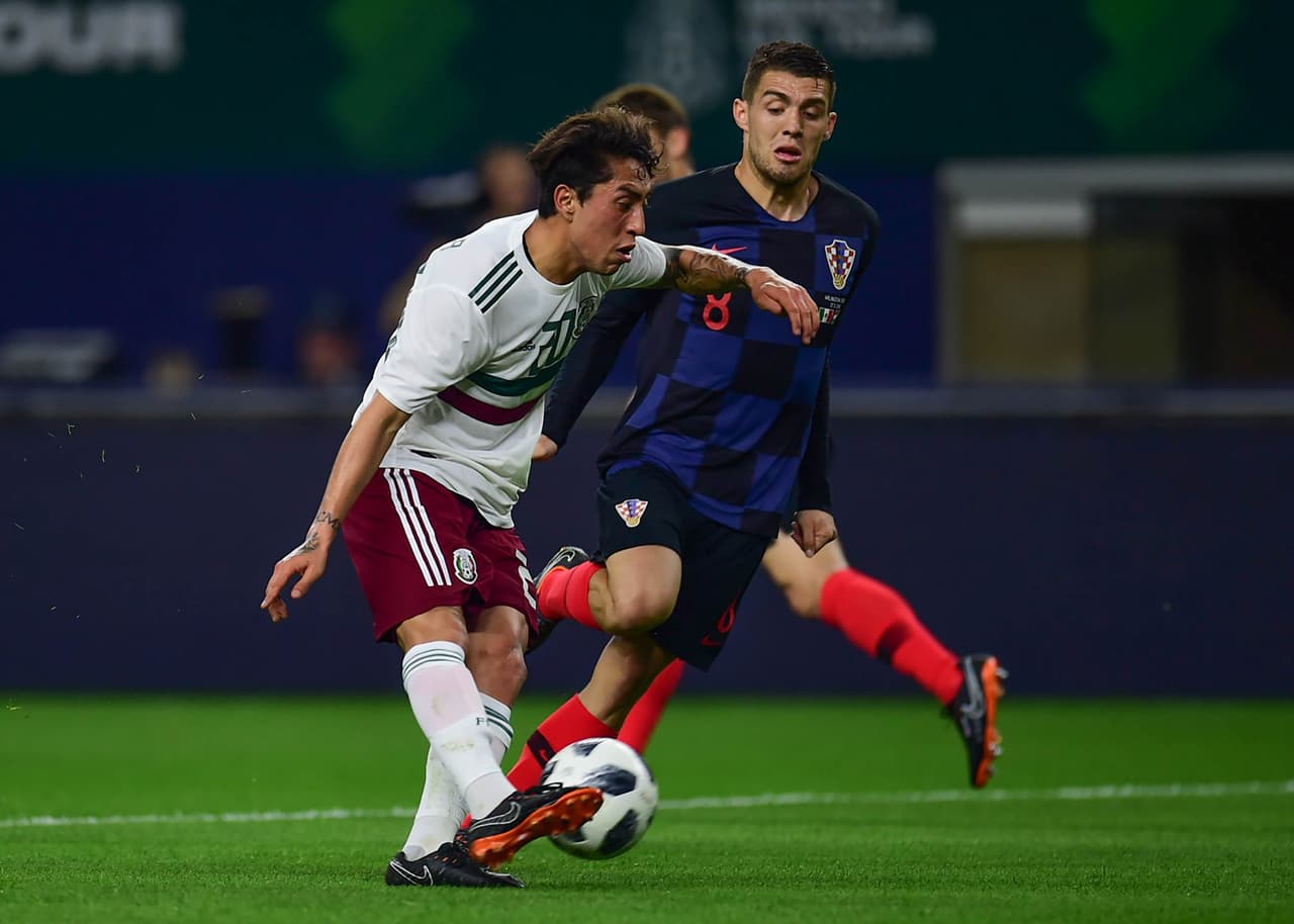 Con el empate a ceros, el partido se fue al descanso con la expectativa de que pronto se abriera el marcador.