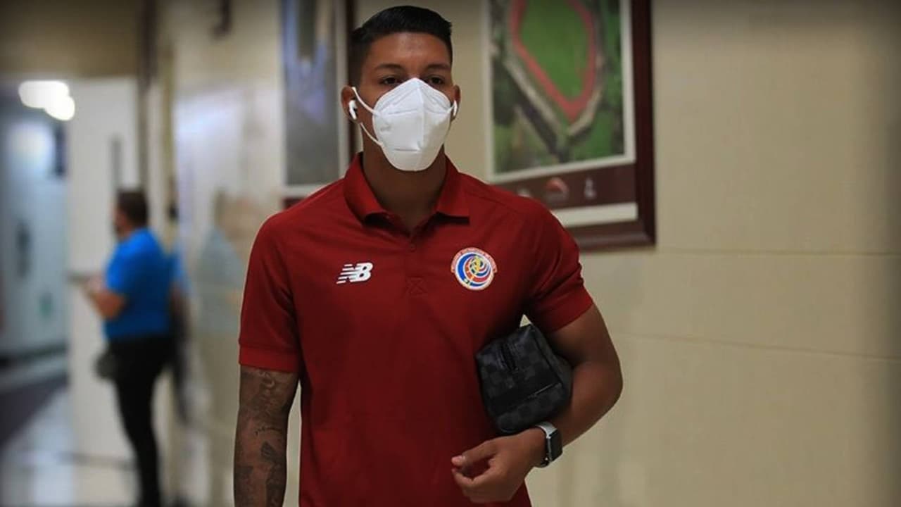 Costa Rica pierde a Orlando Galo previo a enfrentar a México