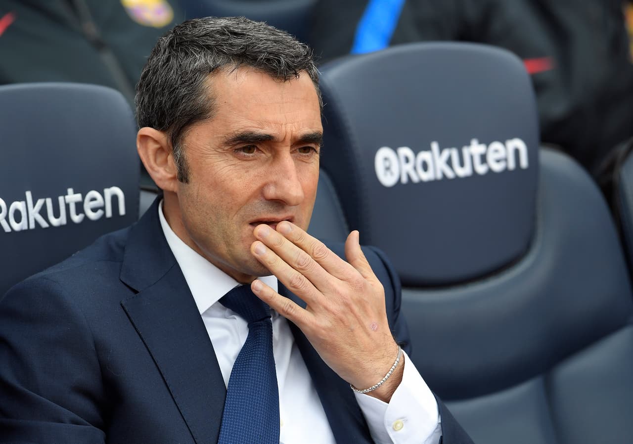 Ernesto Valverde, bajo la mirada de todos, después de la dura eliminación de Champions League a manos de la Roma.