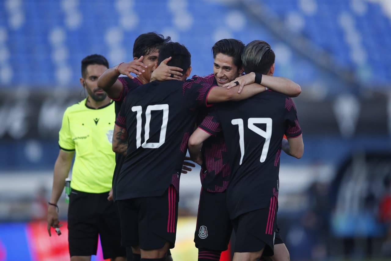 Jesús Angulo anota el único gol del partido y le da la victoria 1-0 al Tri sub-23 sobre Rumania.