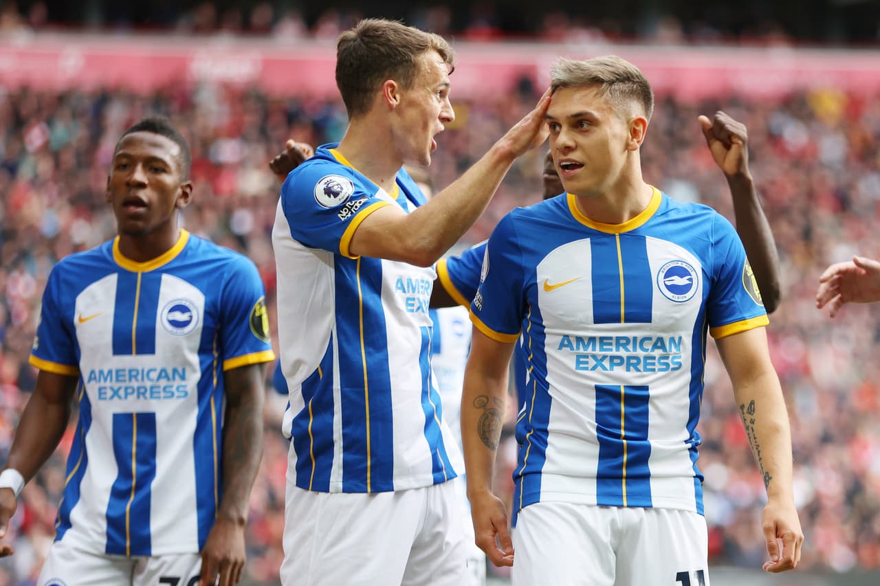 Liverpool y Brighton sostuvieron un partido lleno de goles que terminó con un empate 3-3.