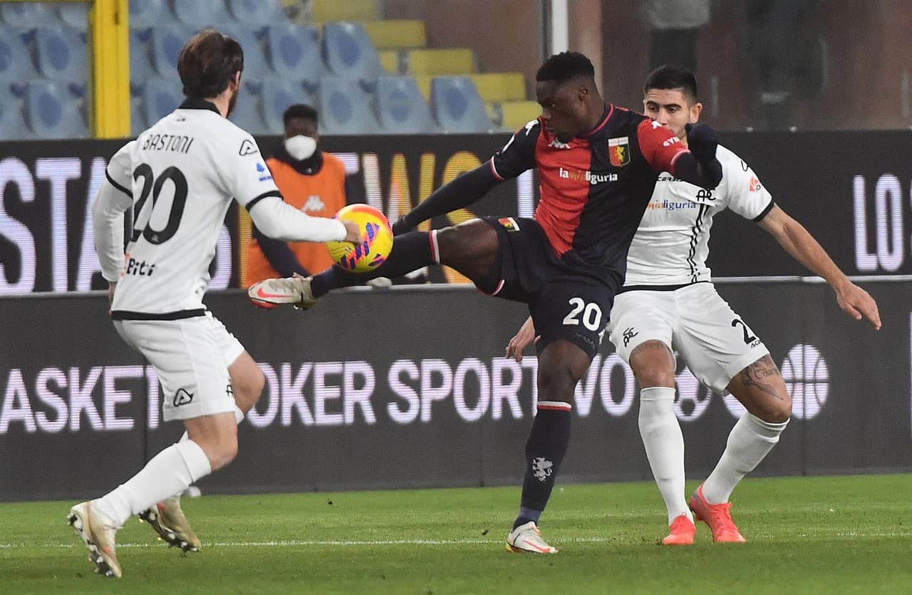Genoa cae como local ante el Spezia 1-0 con anotación de Simone Bastoni al 14'. El mexicano Johan Vásquez abrió como titular para el encuentro durante la fecha 21 en la Serie A.