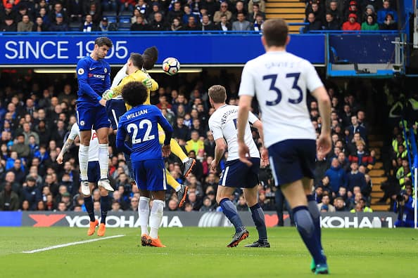 Con el sello de la casa, un remate de cabeza, Álvaro Morata abrió el marcador.