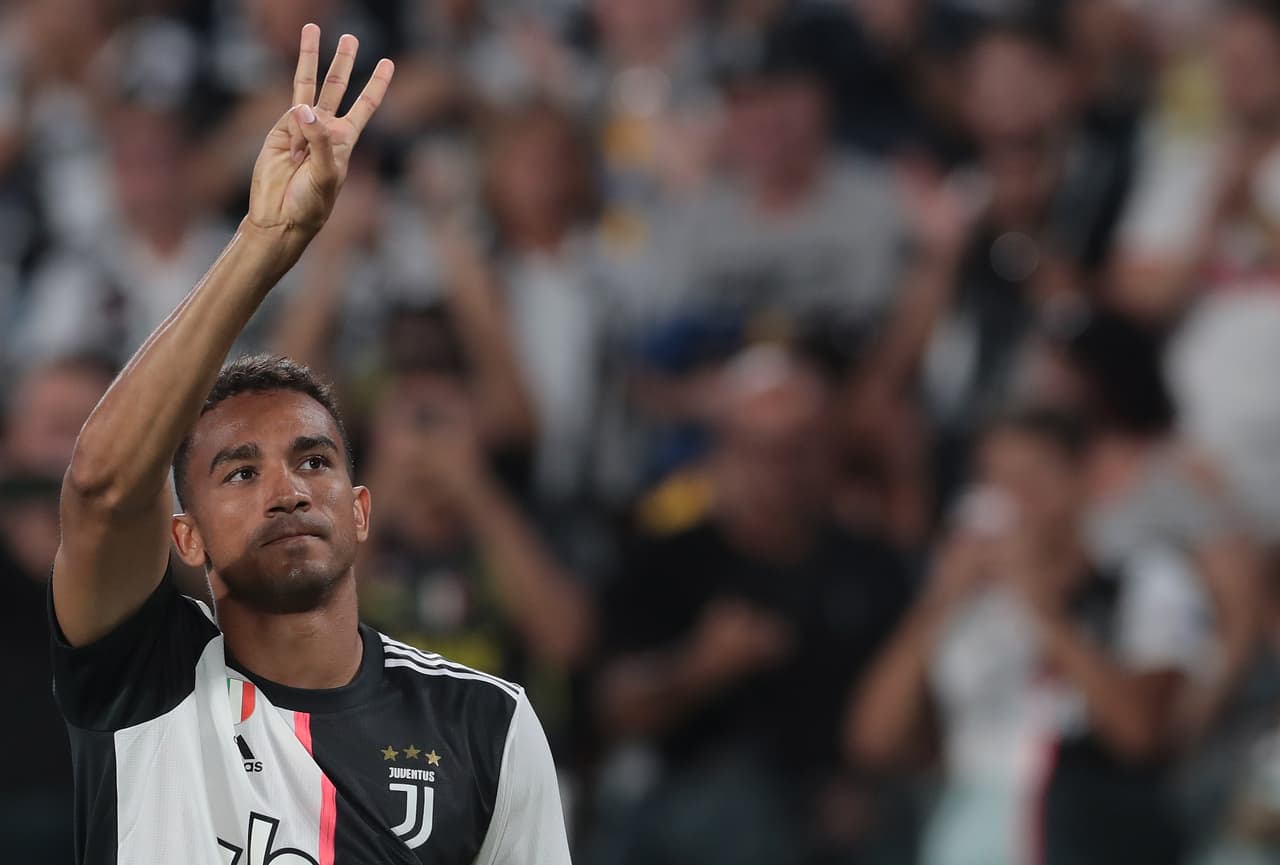 Juventus venció 4-3 a Napoli pero Hirving Lozano debutó con gol en el conjunto Partenopei. El mexicano aprovechó una buena asistencia de Zielinski y provocó la falta del tercer gol de su equipo.