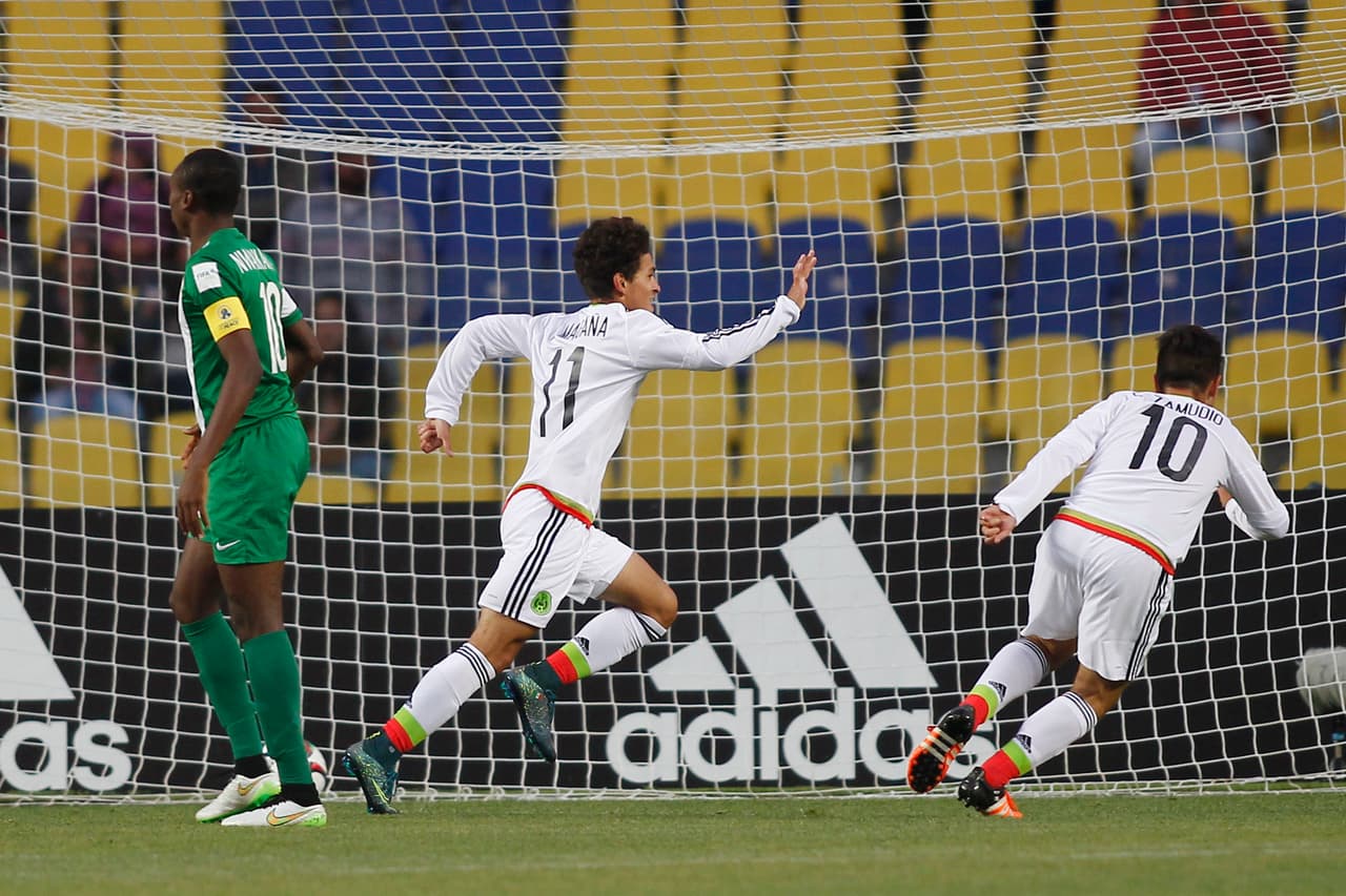 El gol de Magaña no serviría de mucho en el primer tiempo.