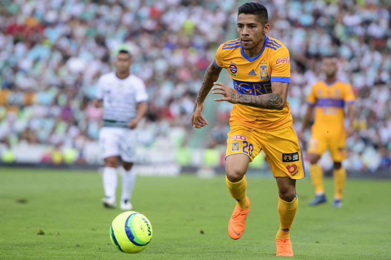 <b>9. Javier Aquino (Tigres) - </b>5.9 millones de dólares